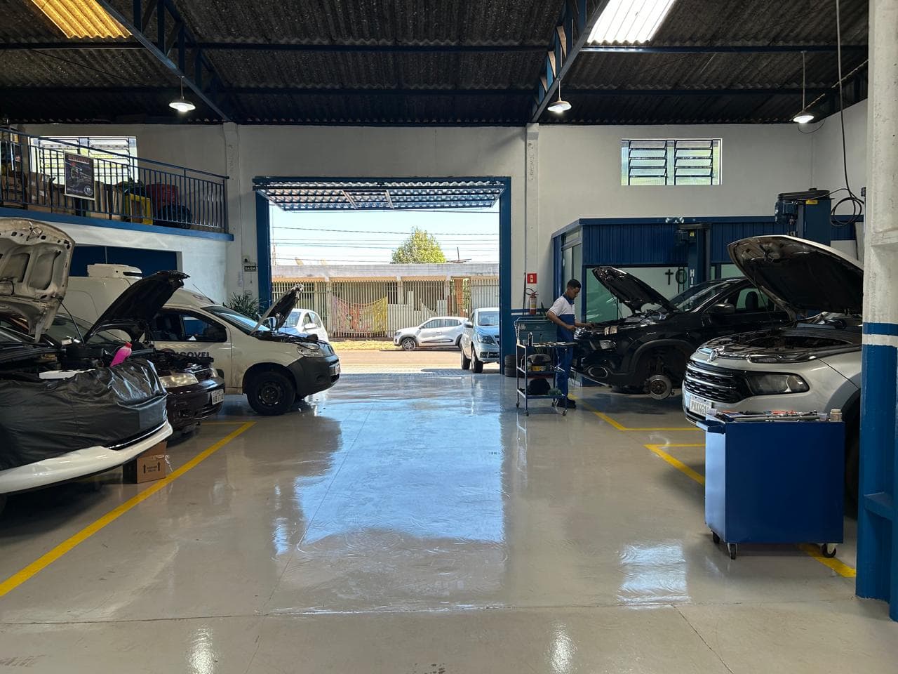Estrutura interna da Borchacar Auto Mecânica em Cascavel